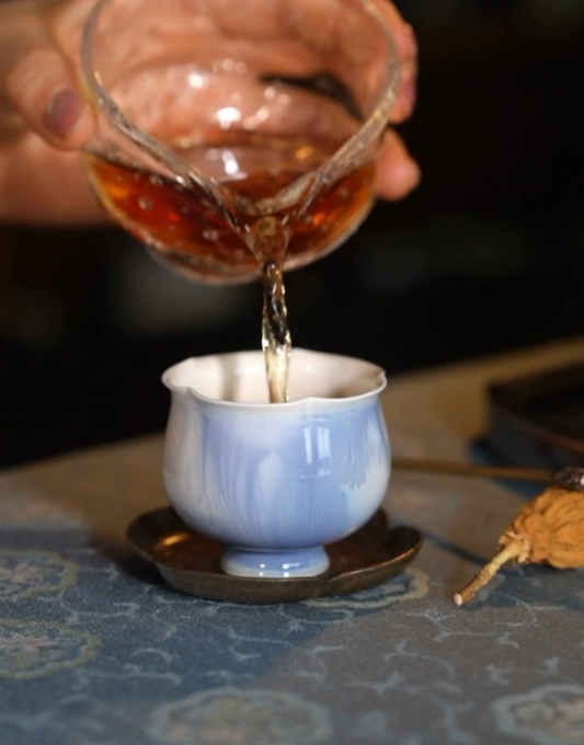 Liu Xian Blue Flower Edge Cup
