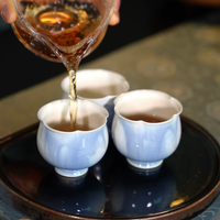 Liu Xian Blue Flower Edge Cup